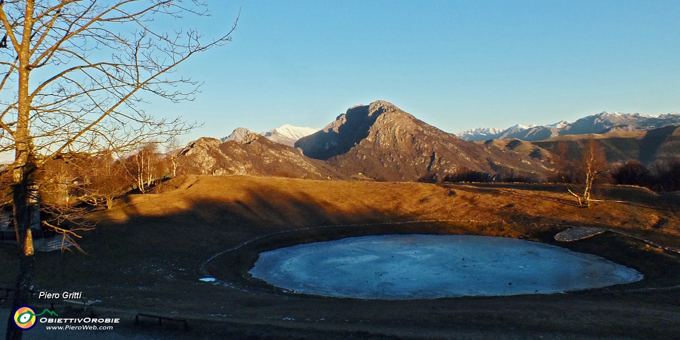 07 Laghetto del Pertus alla Forcella Alta (1300 m) .JPG